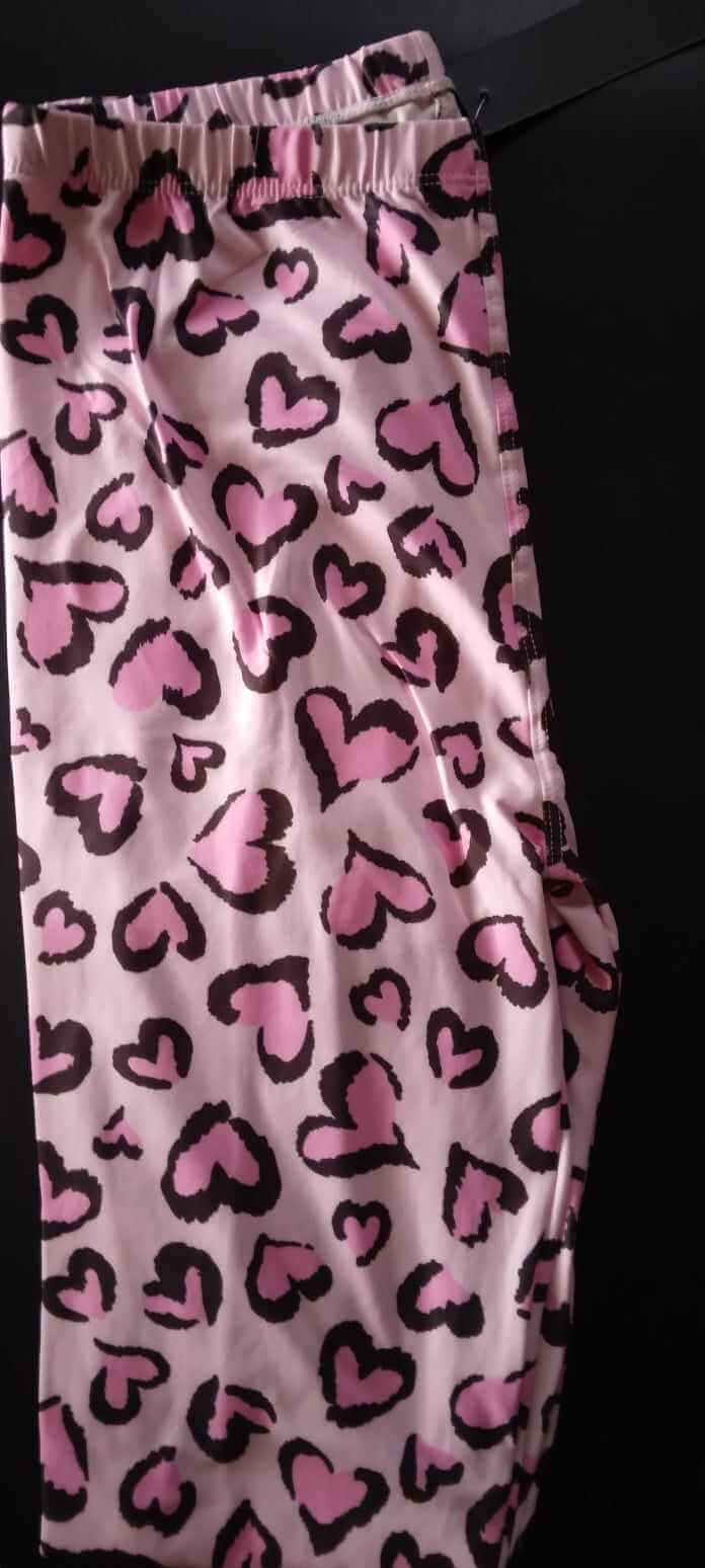 Love Lingo Leopard print yoga Pink Heart Leggings.