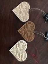Love Lingo Unique Eco-friendly Wood Heart Ornaments